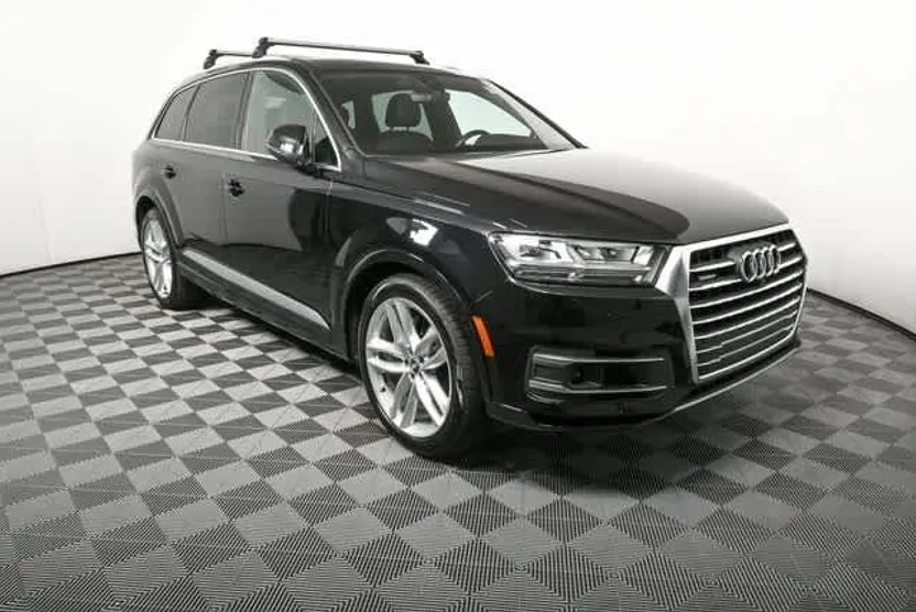 2017 Audi Q7 3.0T Prestige photo 1