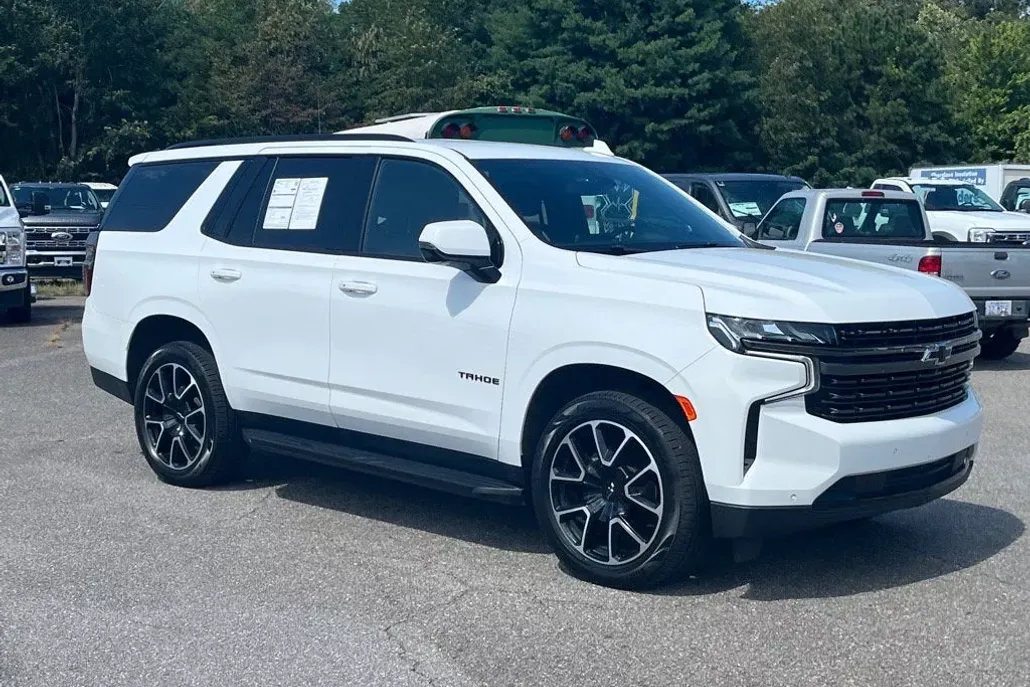2022 Chevrolet Tahoe RST photo 1