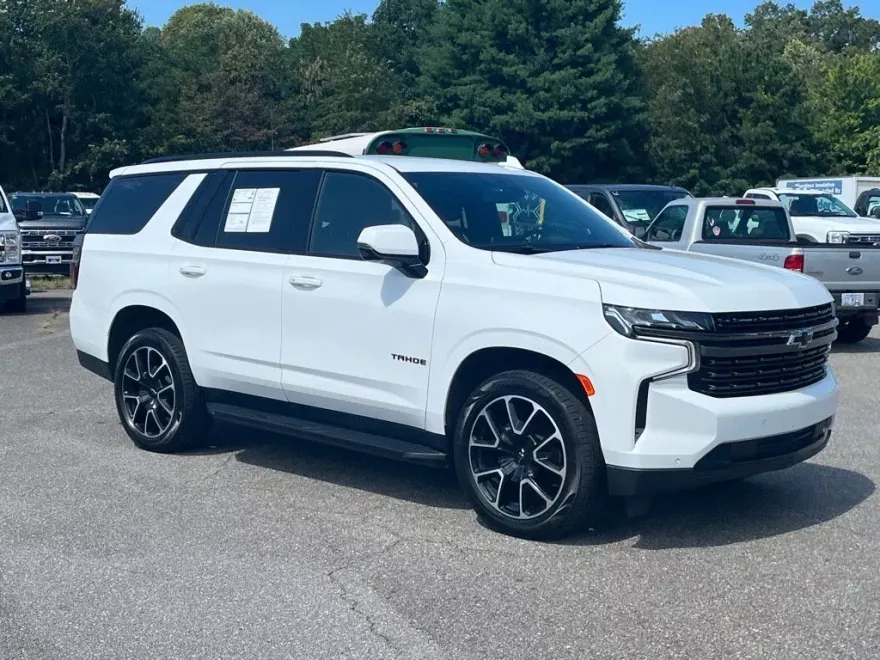2022 Chevrolet Tahoe RST photo 1
