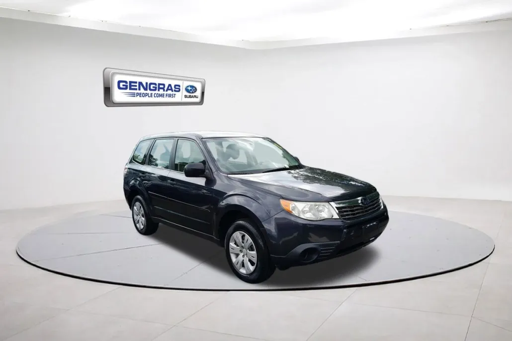 2009 Subaru Forester X photo 1