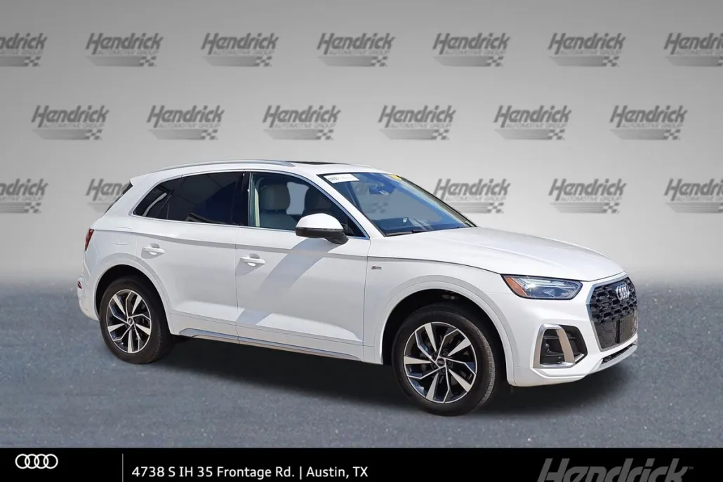2022 Audi Q5 S line Premium Plus photo 1