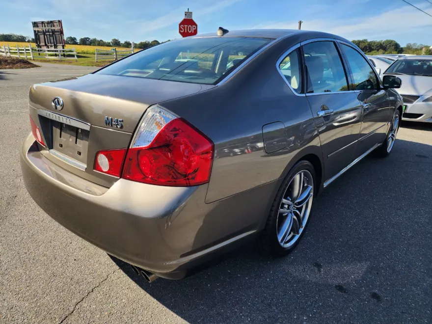 2006 Infiniti M45 photo 1