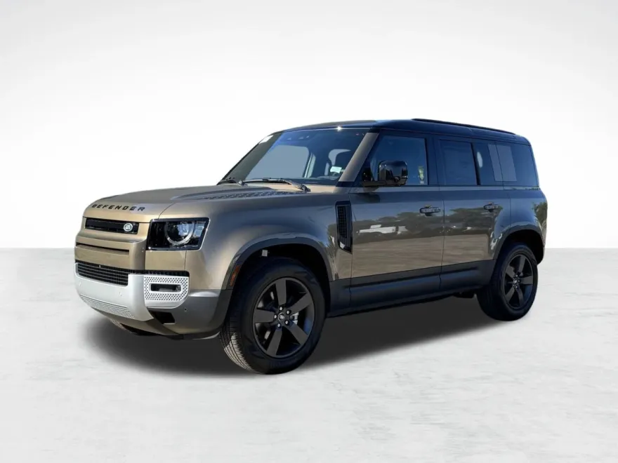 2025 Land Rover Defender 110 S photo 1