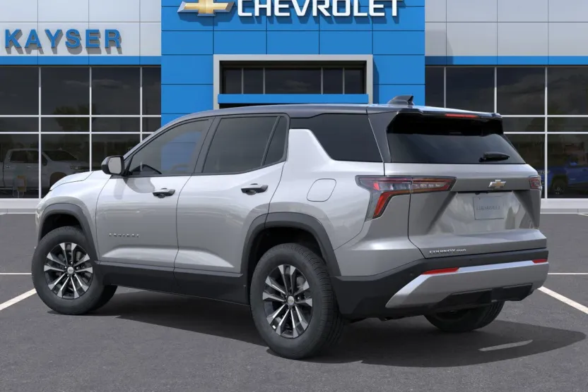 2026 Chevrolet Equinox LT photo 1