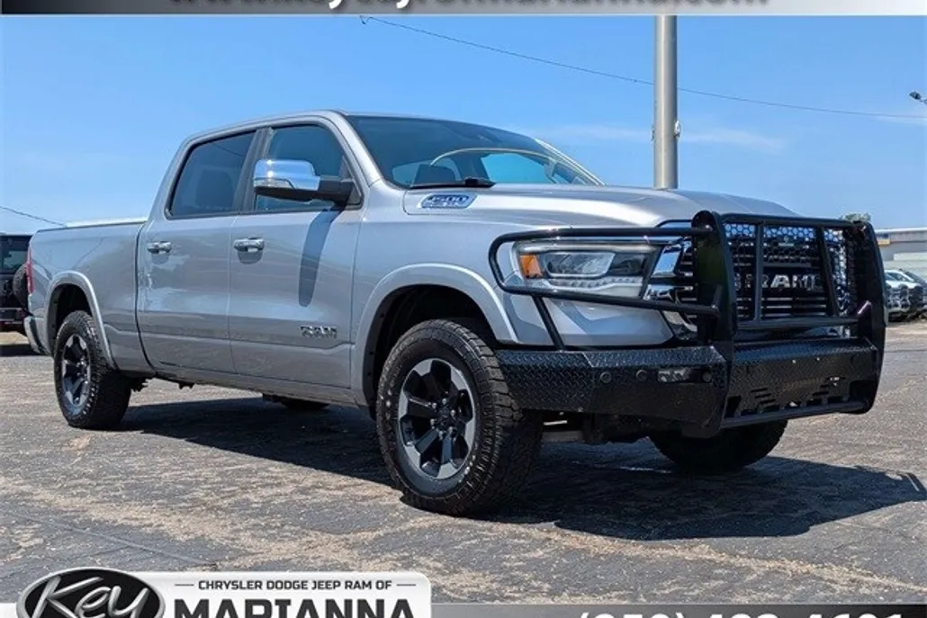 2019 Ram 1500 Laramie photo 1