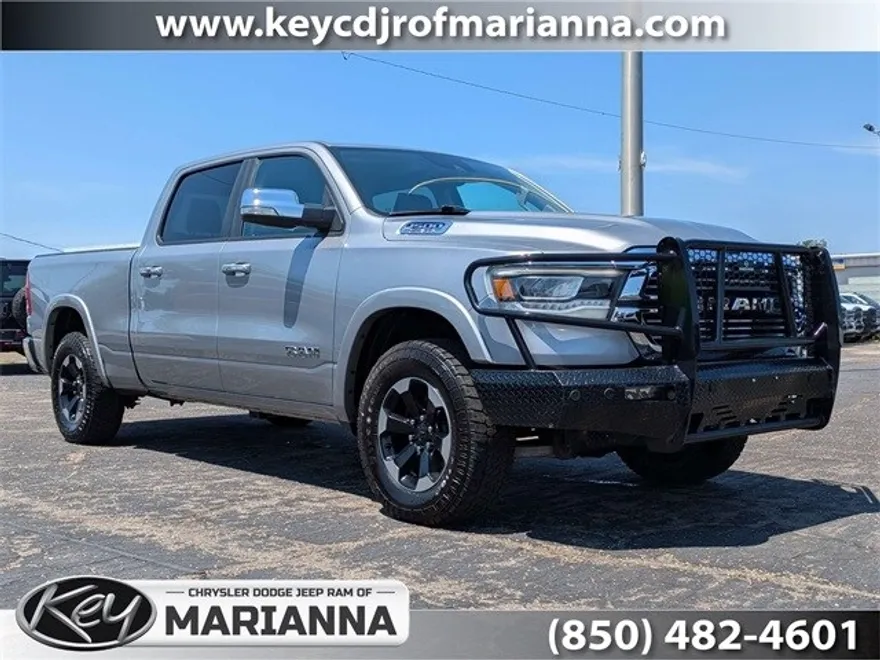 2019 Ram 1500 Laramie photo 1