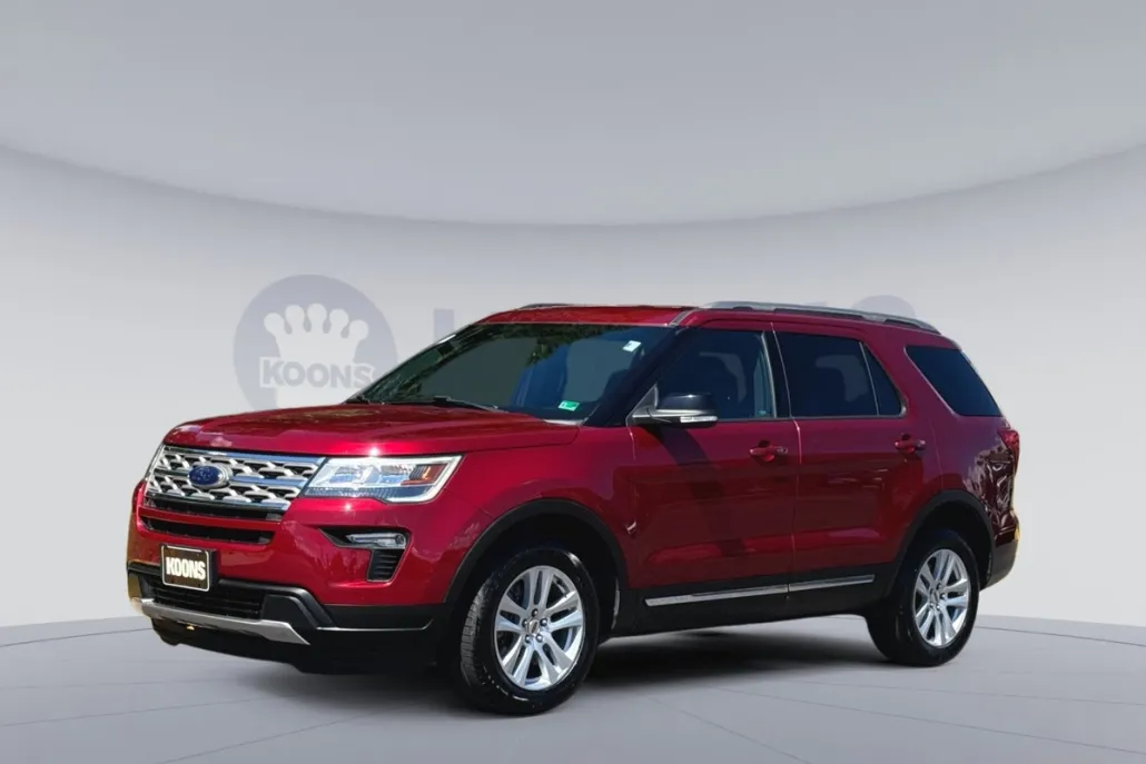 2018 Ford Explorer XLT photo 1