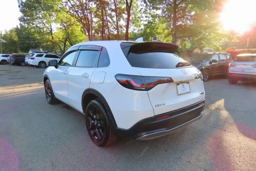 2024 Honda HR-V Sport photo 1