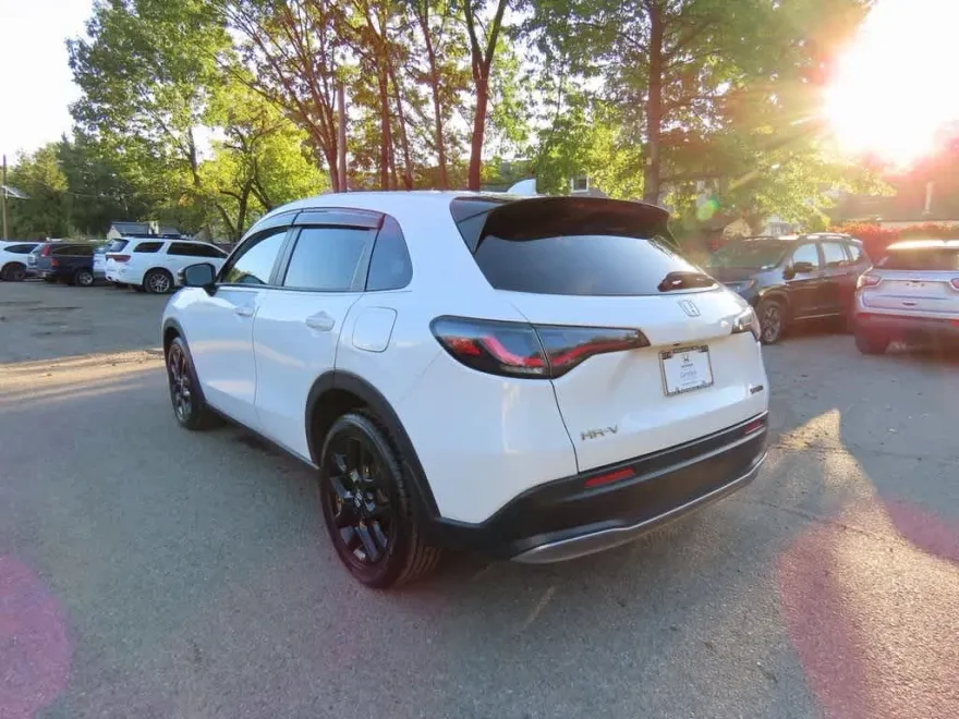 2024 Honda HR-V Sport photo 1