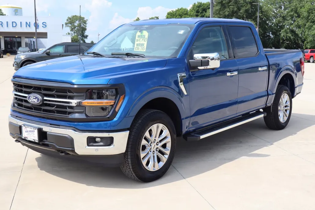 2025 Ford F-150 XLT photo 1