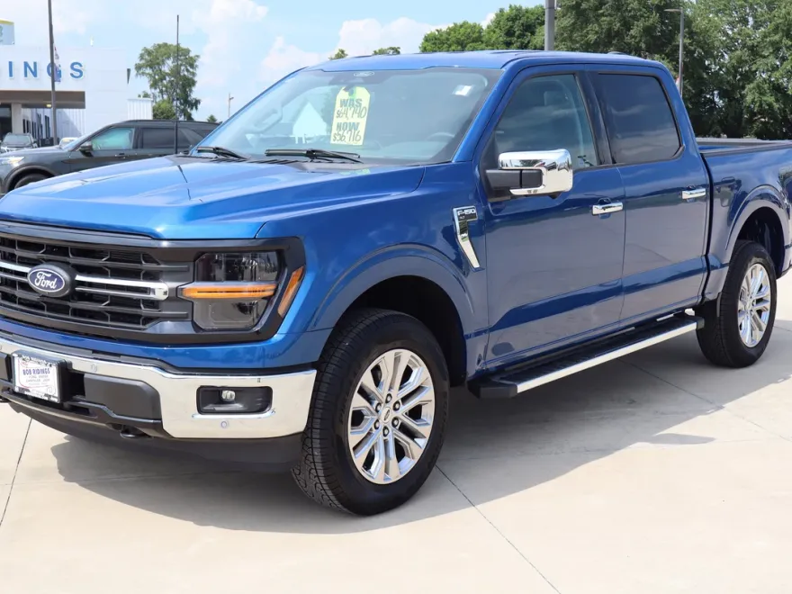 2025 Ford F-150 XLT photo 1