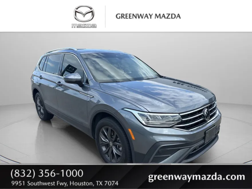2023 Volkswagen Tiguan SE photo 1