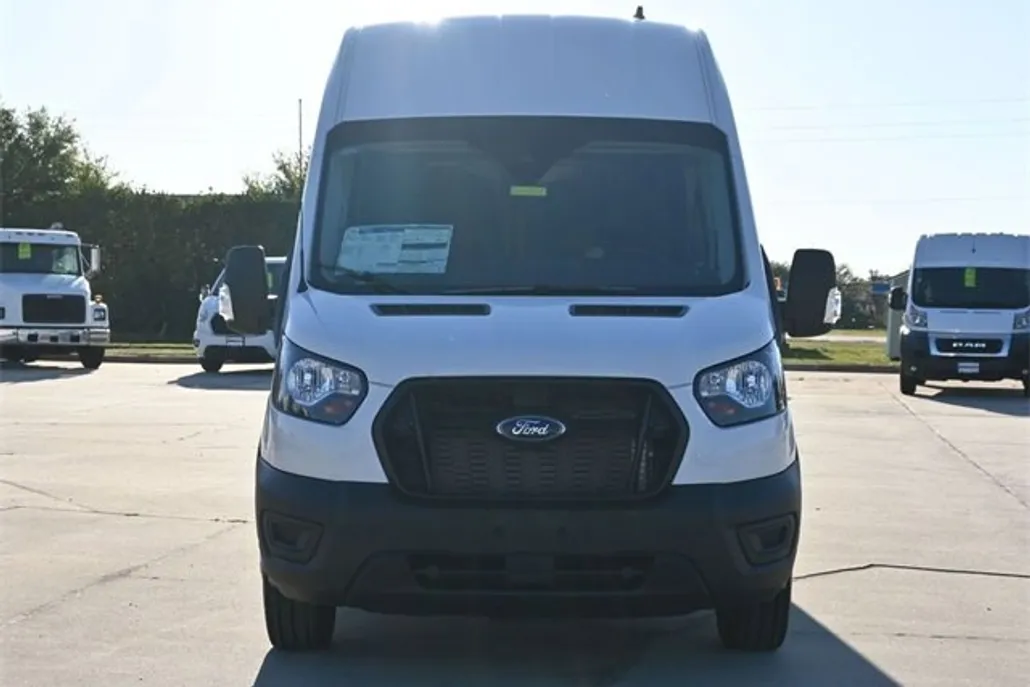 2025 Ford Transit photo 1