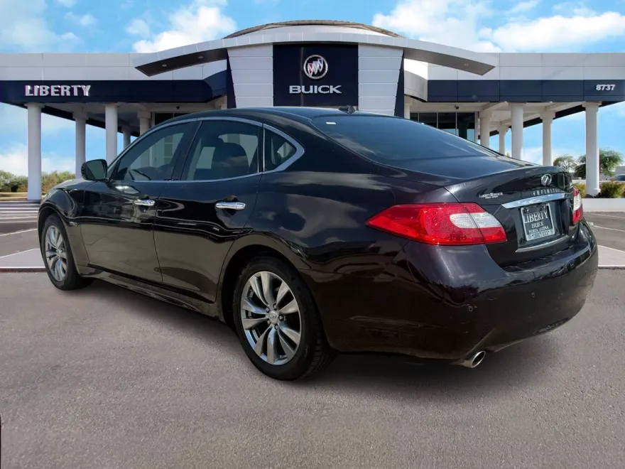 2013 Infiniti M35h photo 1