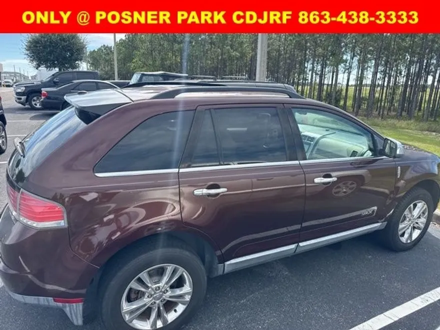 2010 Lincoln MKX Base photo 1