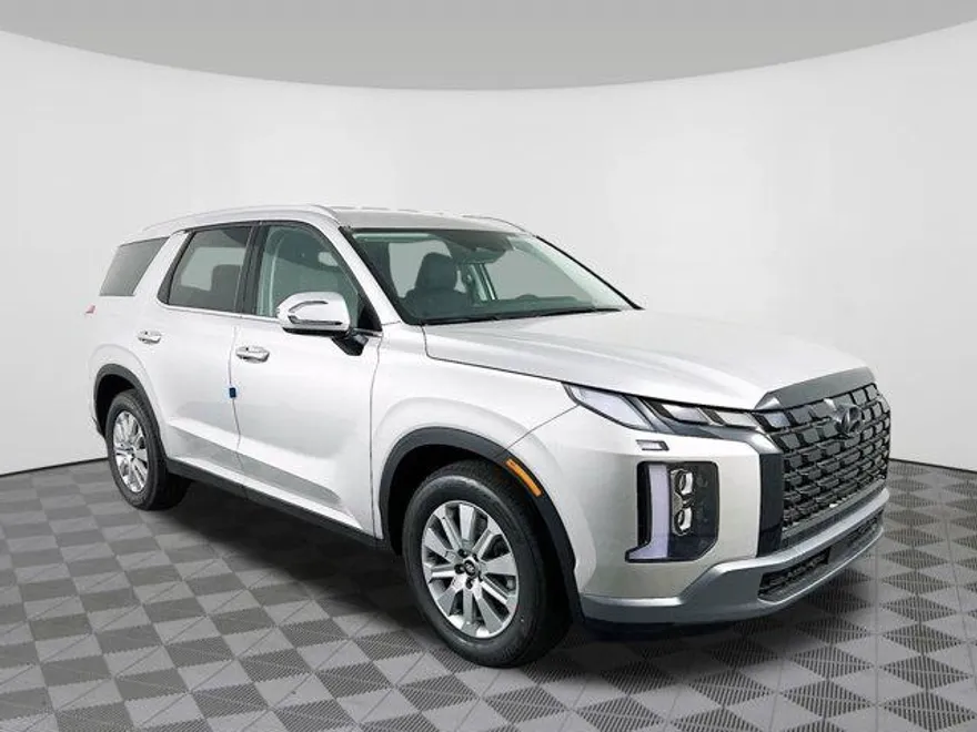 2025 Hyundai Palisade SEL photo 1