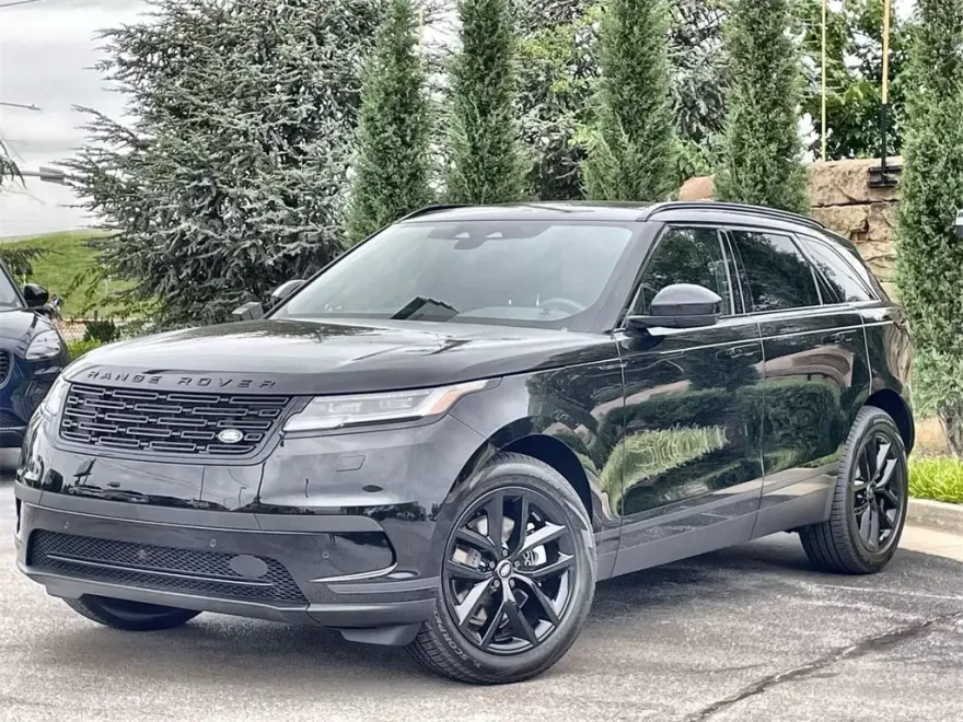 2025 Land Rover Range Rover Velar S photo 1
