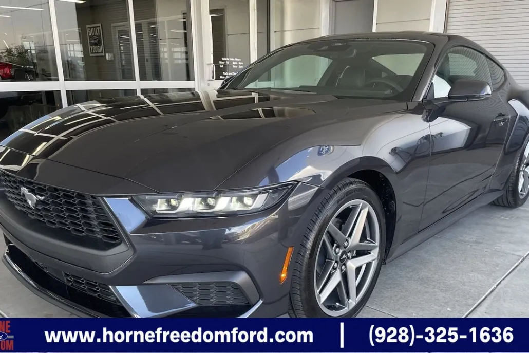 2024 Ford Mustang EcoBoost Premium photo 1