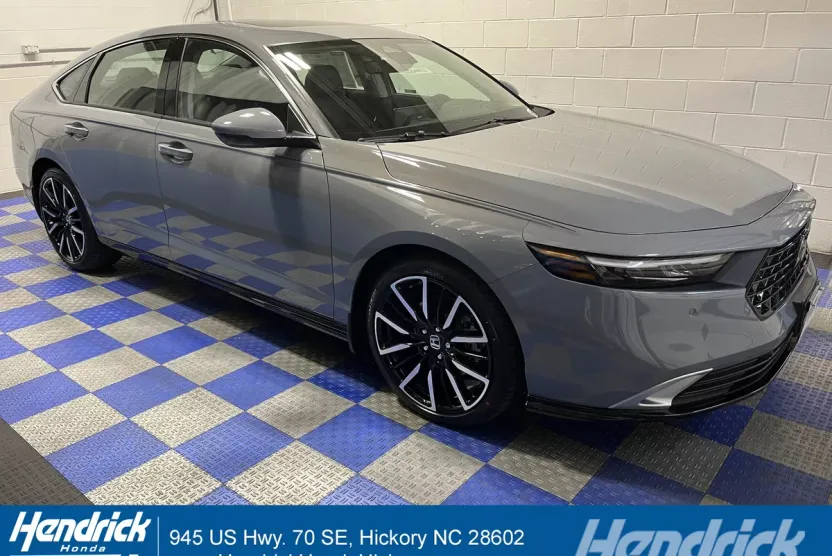 2025 Honda Accord Hybrid Touring photo 1