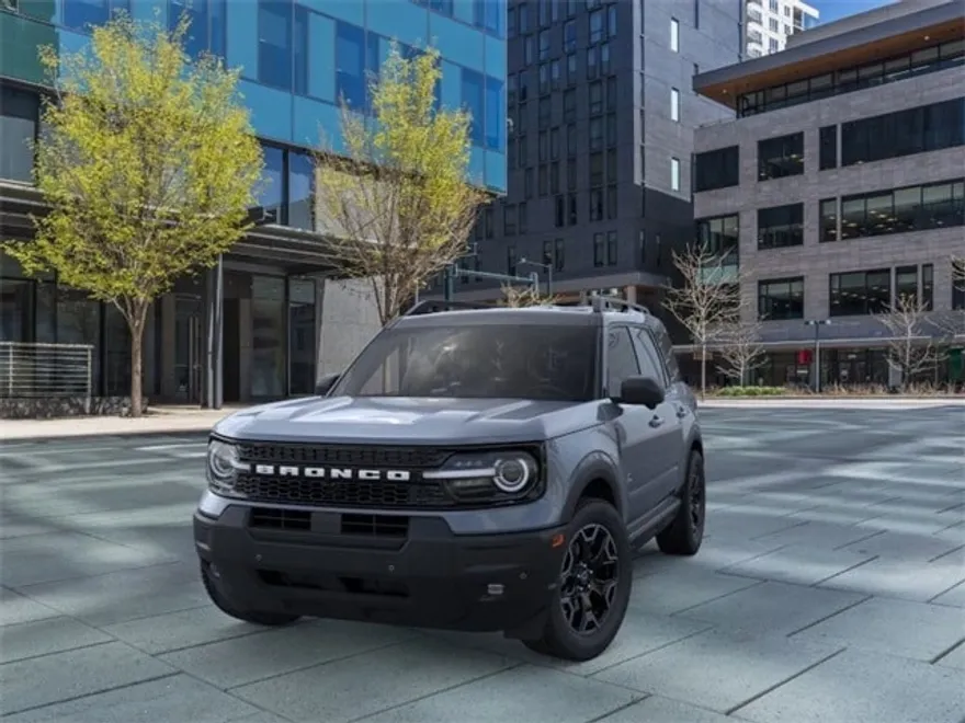2025 Ford Bronco Sport Outer Banks photo 1