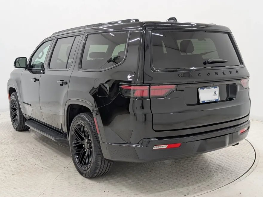 2025 Jeep Wagoneer Series II Carbide photo 1