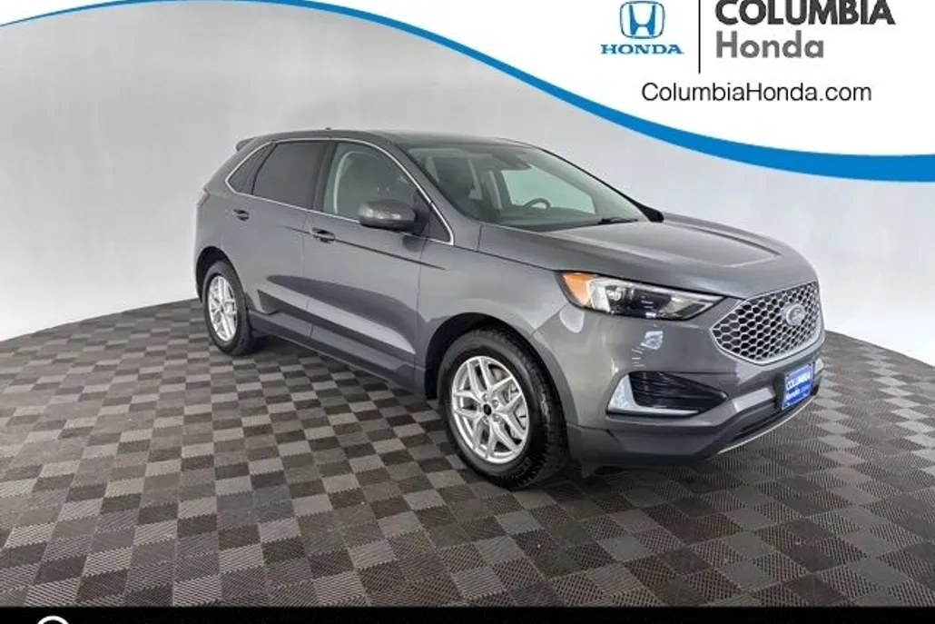 2024 Ford Edge SEL photo 1