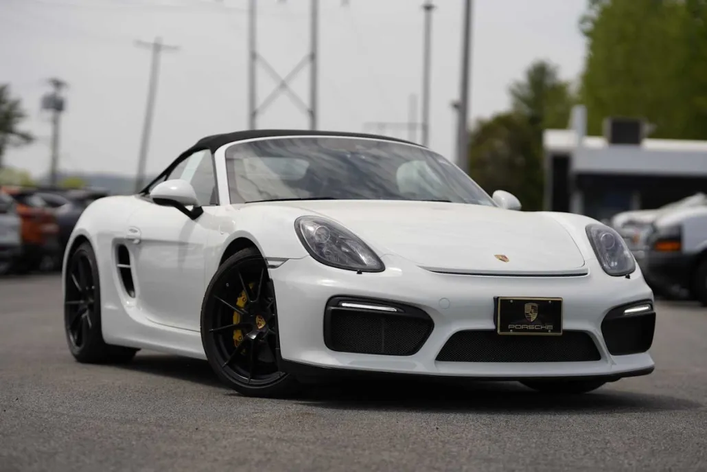 2016 Porsche Boxster Spyder photo 1