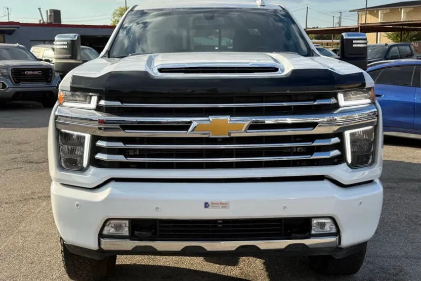 2022 Chevrolet Silverado 2500HD LTZ photo 1