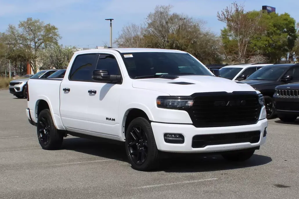 2025 Ram 1500 Laramie photo 1