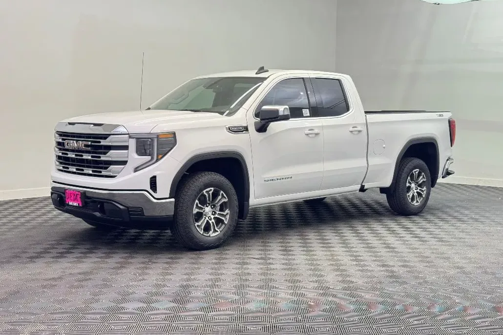 2026 Gmc Sierra 1500 SLE photo 1