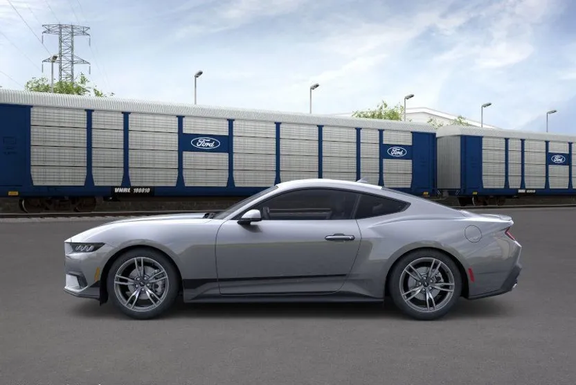 2025 Ford Mustang EcoBoost Premium photo 1