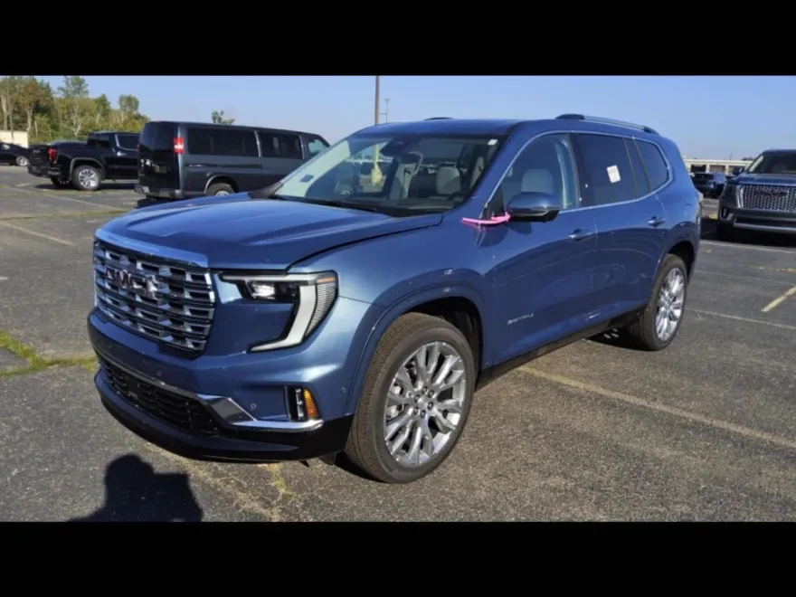 2025 Gmc Acadia Denali photo 1