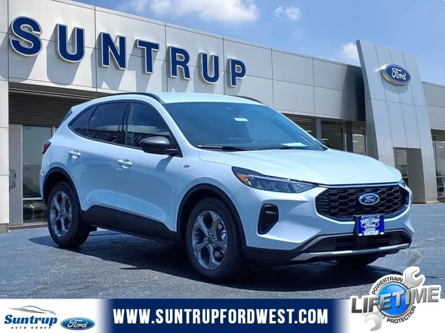 2025 Ford Escape ST-Line photo 1
