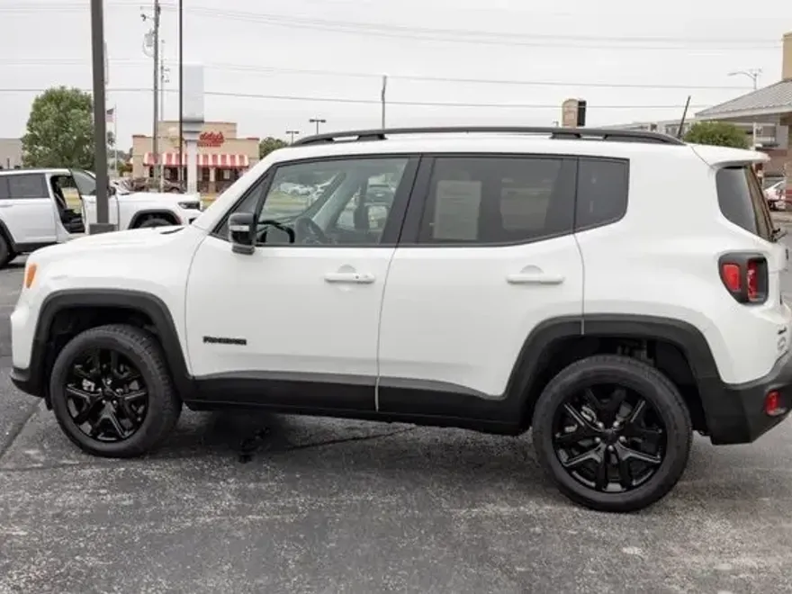2023 Jeep Renegade Altitude photo 1