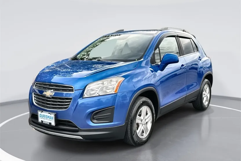2016 Chevrolet Trax LT photo 1