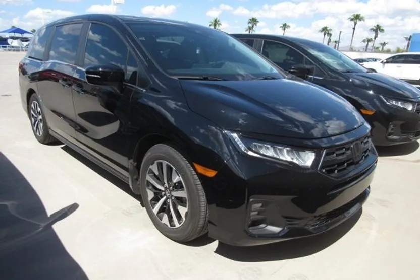 2025 Honda Odyssey EX-L photo 1