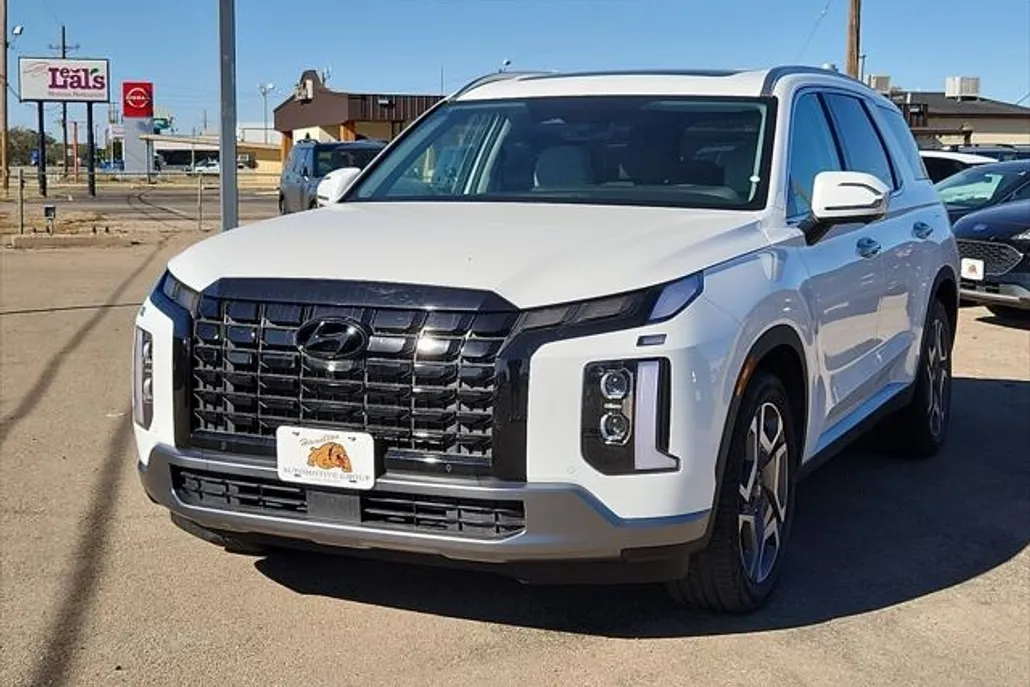 2024 Hyundai Palisade SEL photo 1