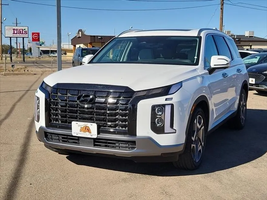 2024 Hyundai Palisade SEL photo 1