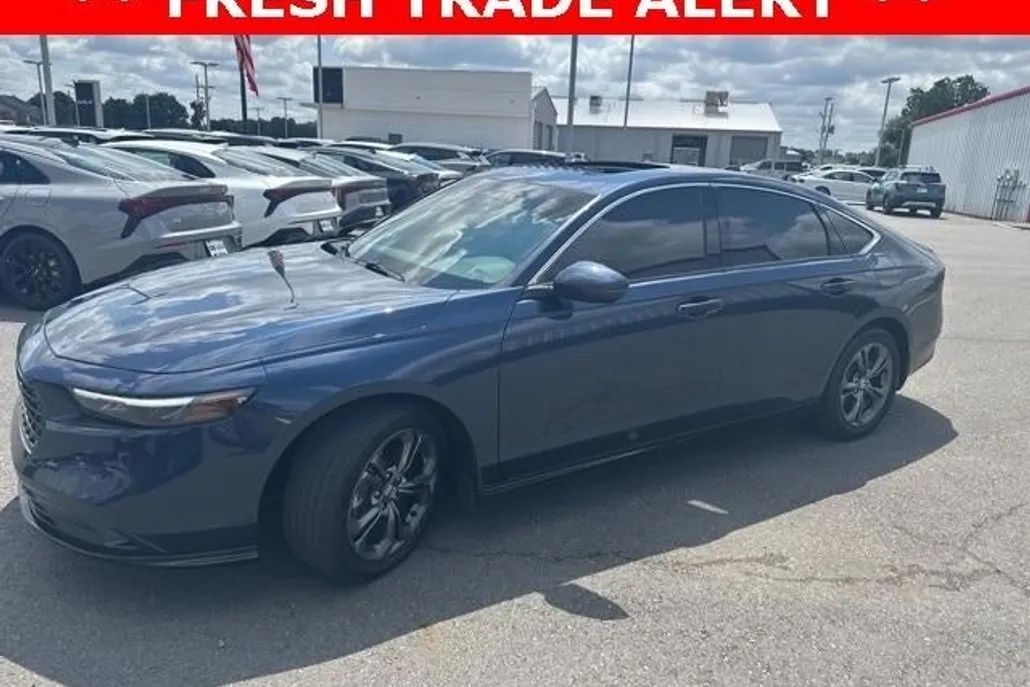 2024 Honda Accord Hybrid EX-L photo 1