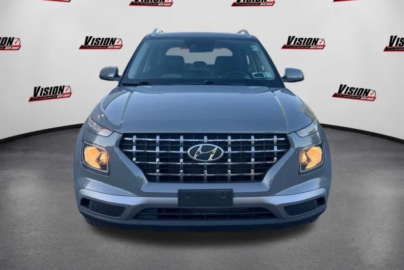 2022 Hyundai Venue SEL Limited photo 1