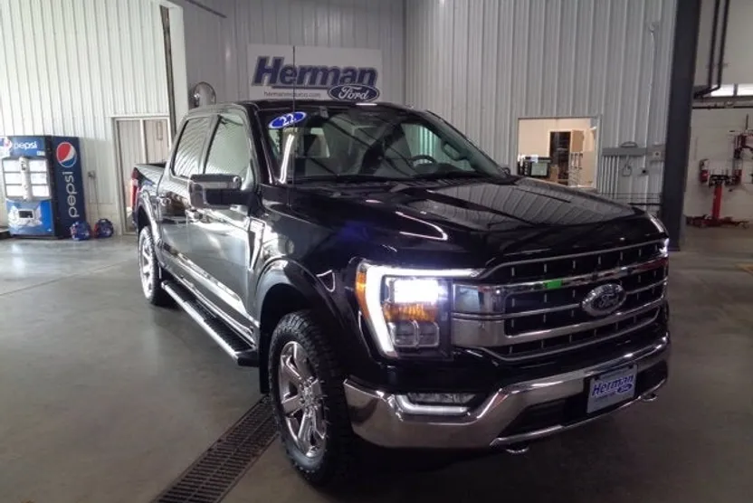 2023 Ford F-150 Lariat photo 1