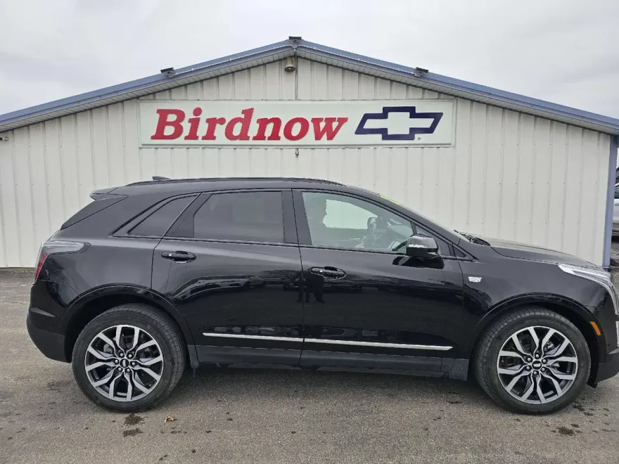 2021 Cadillac XT5 Sport photo 1
