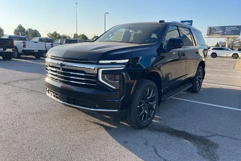2026 Chevrolet Tahoe LT photo 1