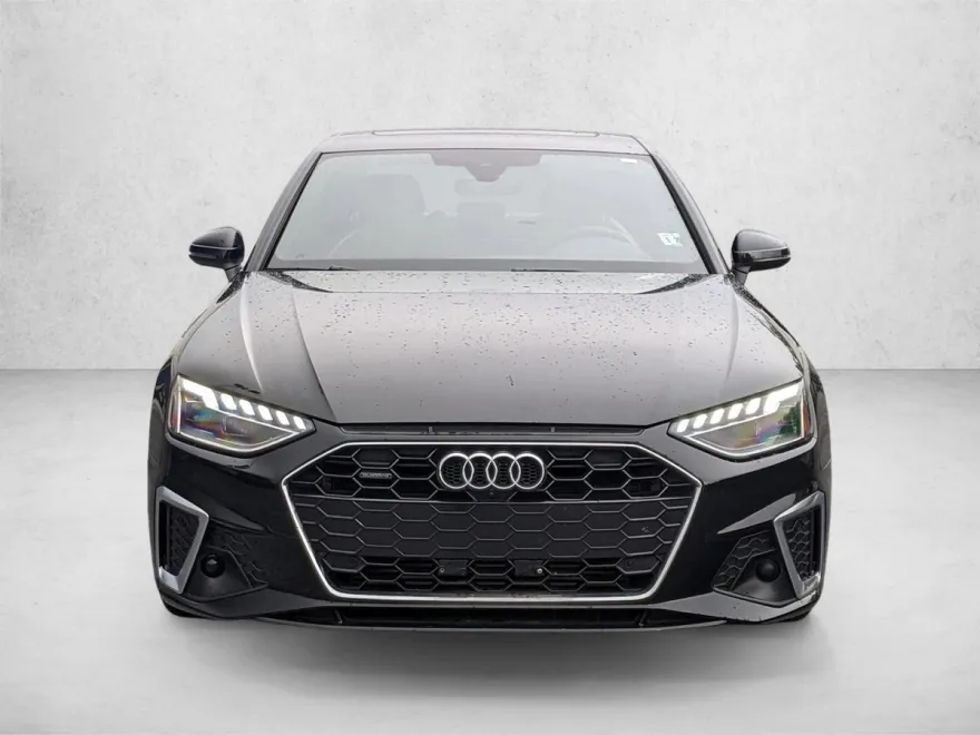 2023 Audi A4 S line Quattro Premium Plus photo 1