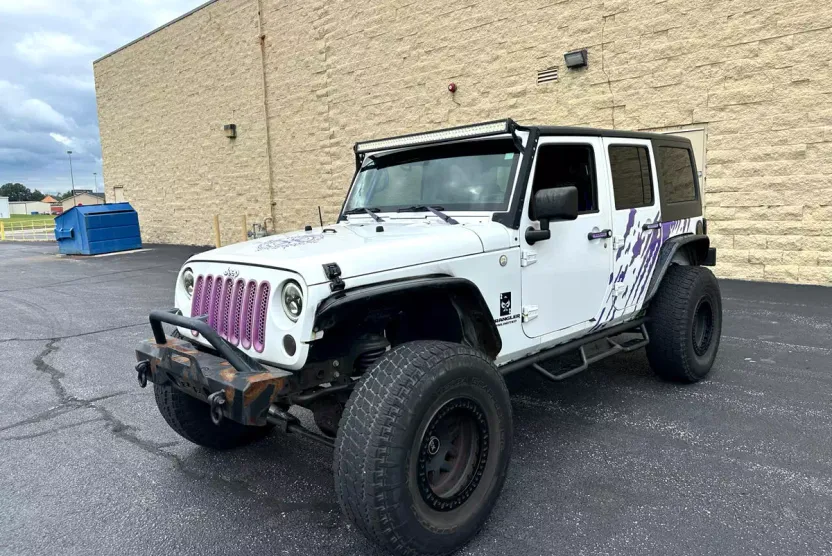 2012 Jeep Wrangler Unlimited Sahara photo 1