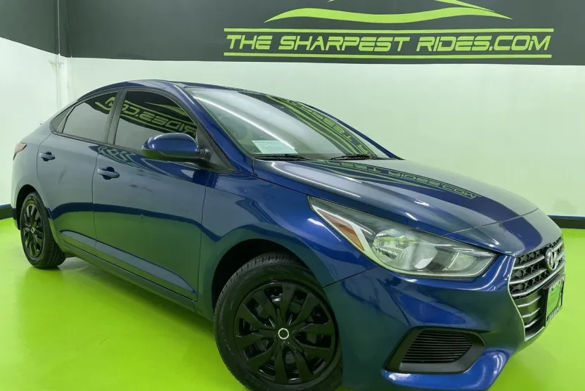 2020 Hyundai Accent SE photo 1