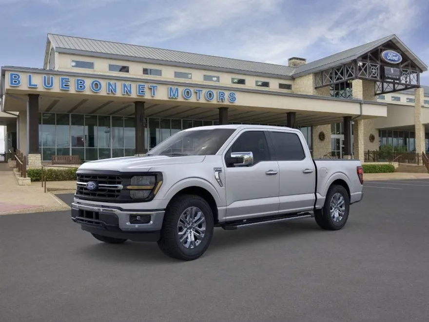2025 Ford F-150 XLT photo 1