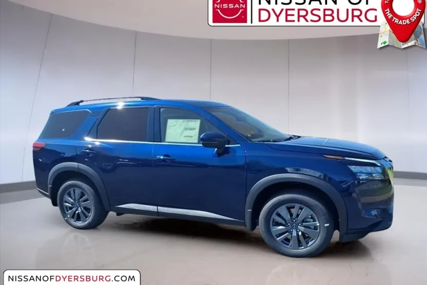 2025 Nissan Pathfinder SV photo 1