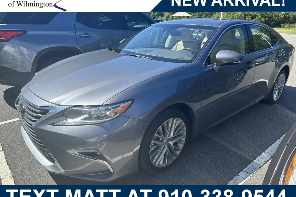 2016 Lexus ES 350 photo 1