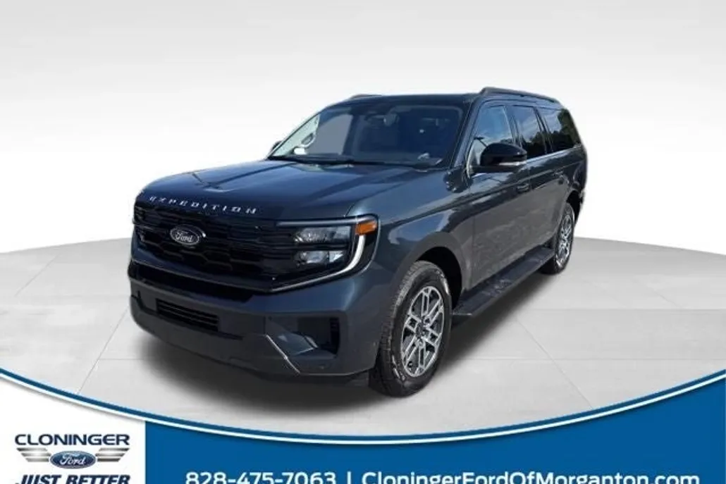 2025 Ford Expedition MAX photo 1
